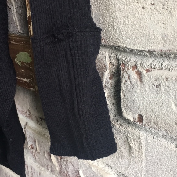 Free People size S waffle knit top - Picture 5 of 8